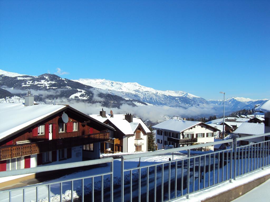 Hotel Surselva Surcuolm エクステリア 写真